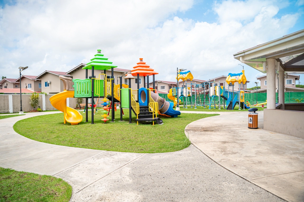 Parque infantil de PH Canal View